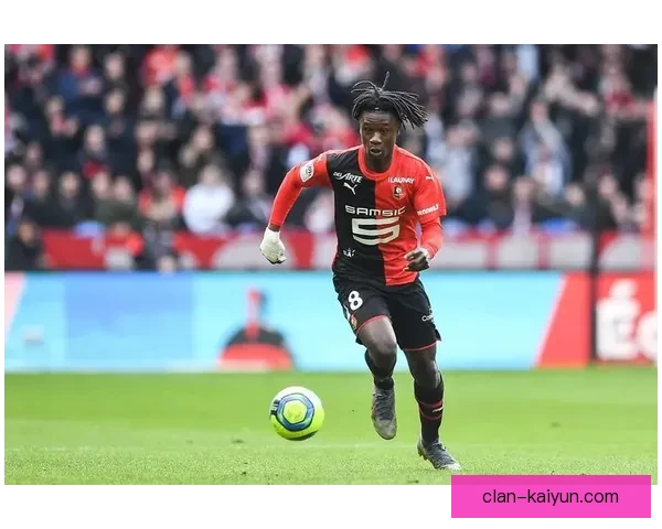 卡马文加突破能力持续提升，本赛季表现稳健率稳步增长